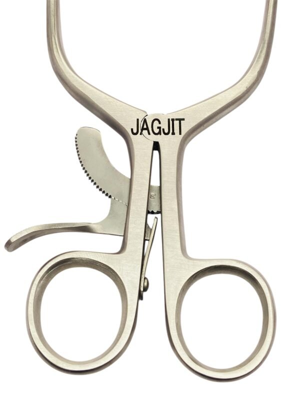 mastoid retractor