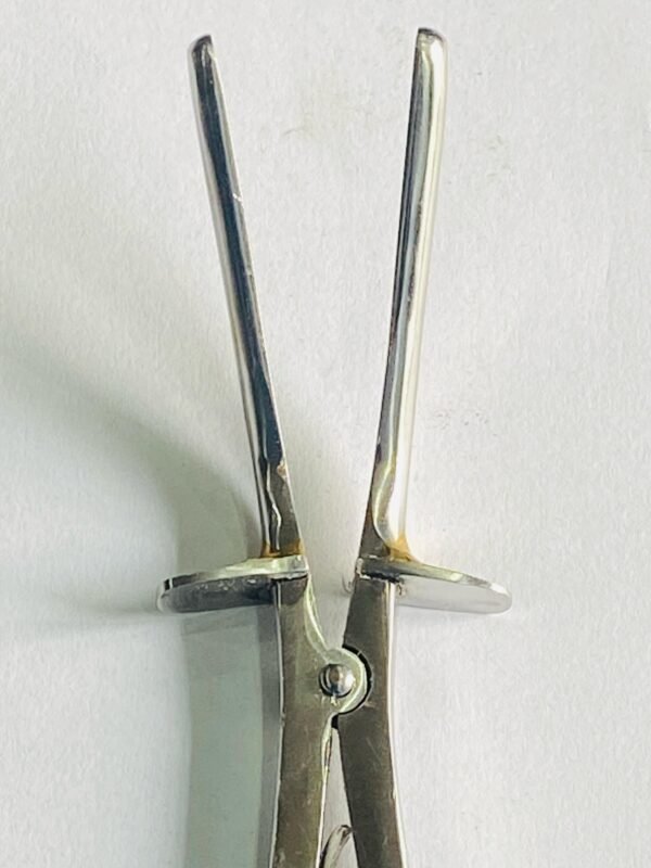 WhatsApp Image 2025-04-29 at 6.01.48 PM uterine manipulator v type