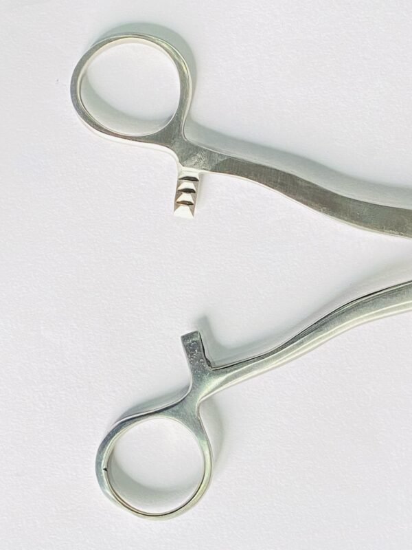 WhatsApp Image 2025-05-03 at 11.19.30 AM uterine dressing forceps