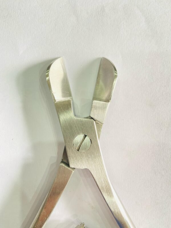 SINGLE ACTION BONE CUTTER