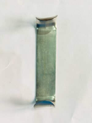 WhatsApp Image 2025-05-03 at 6.48.30 PM C-SHAPED RETRACTOR