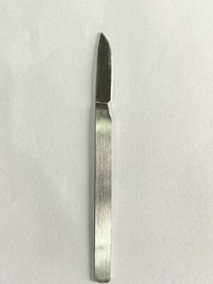 WhatsApp Image 2025-06-16 at 1.52.23 PM solid handle surgical scalpel