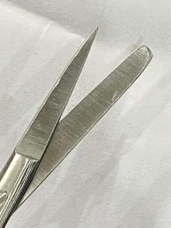 WhatsApp Image 2025-06-23 at 1.01.56 PM (1) DRESSING SCISSOR S/B