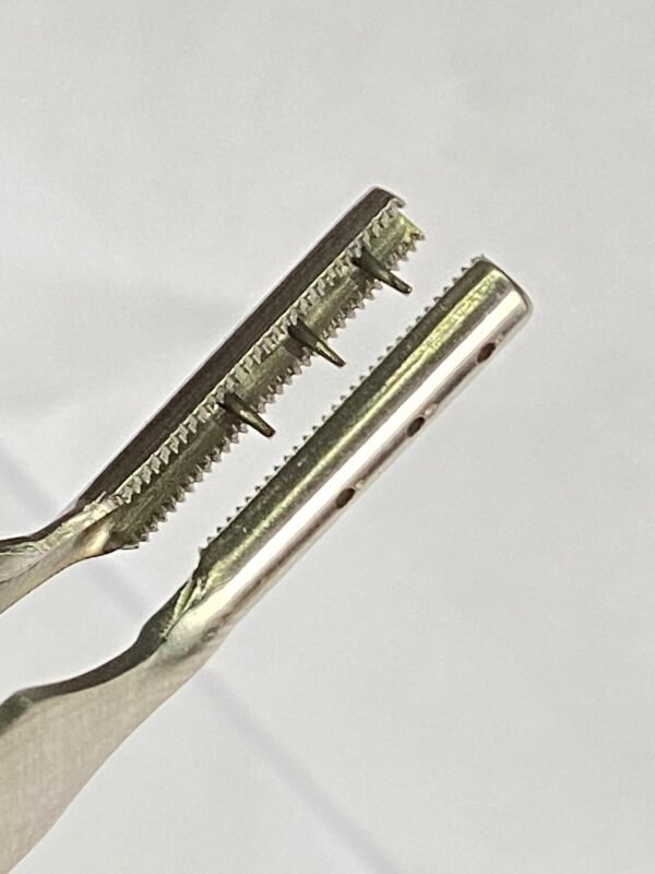 FISH HOOK WITH SPRING CLAMP