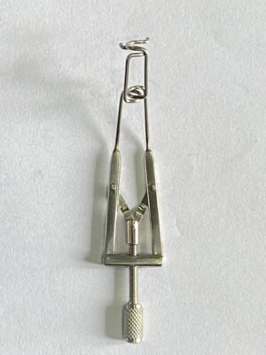 WhatsApp Image 2025-07-01 at 11.17.17 AM (1) LIEBERMAN EYE SPECULUM