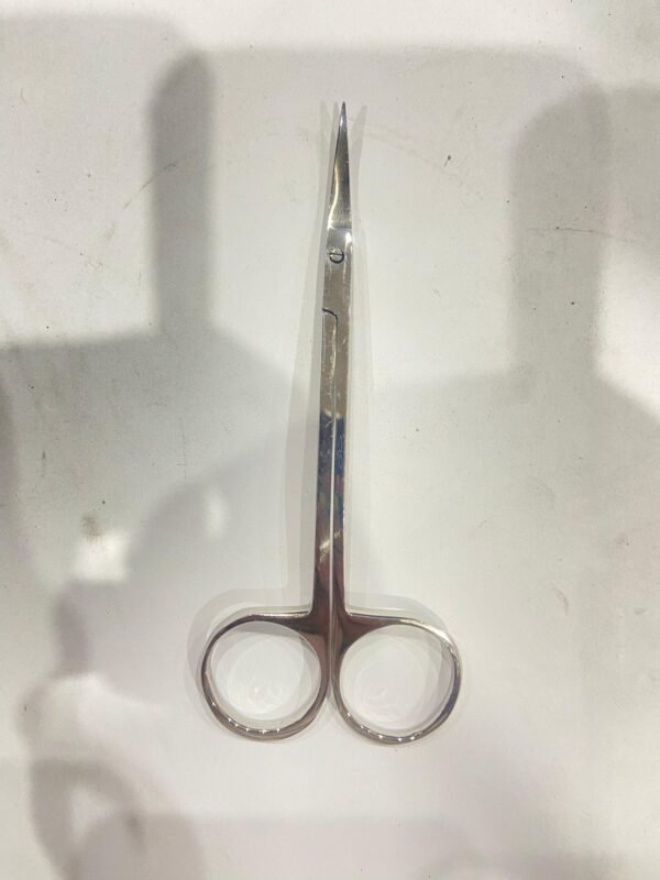 CLIP SCISSOR