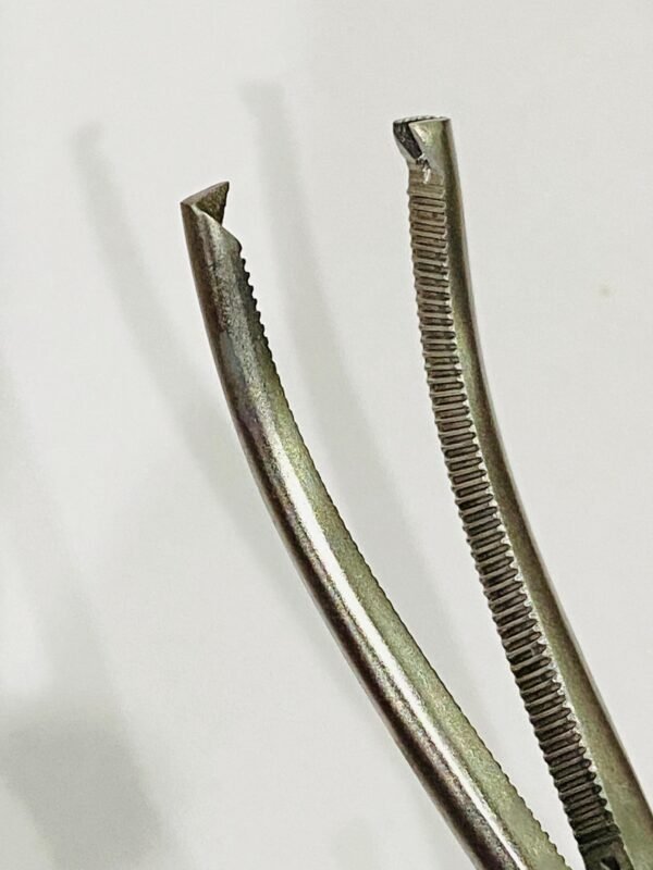 KOCHER FORCEP CVD E.P