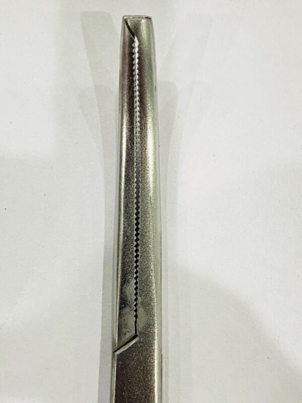 KOCHER FORCEP CVD E.P